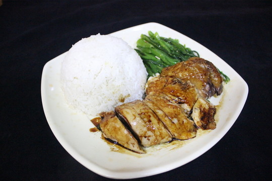 豉油雞飯