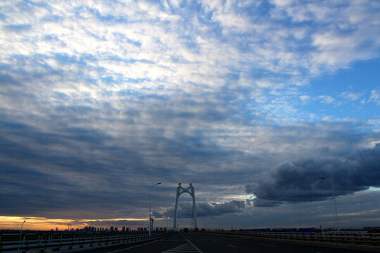 大慶 濕地 高架橋
