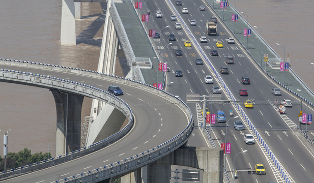 重慶菜園壩大橋