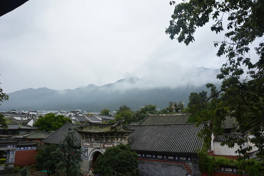 藍(lán)天白云 特色建筑 西雙版納