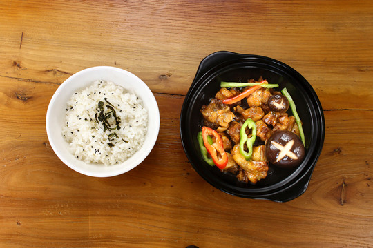 黃燜雞米飯