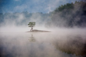 晨霧