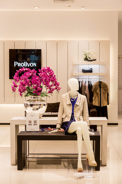 女裝專賣店