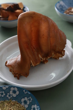 鹵水豬耳