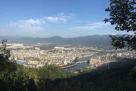 東山公園 績溪全景