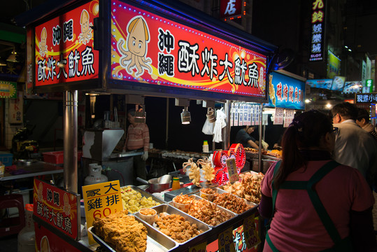 北京美食团购网让你品尝最地道的北京美德信娱乐食
