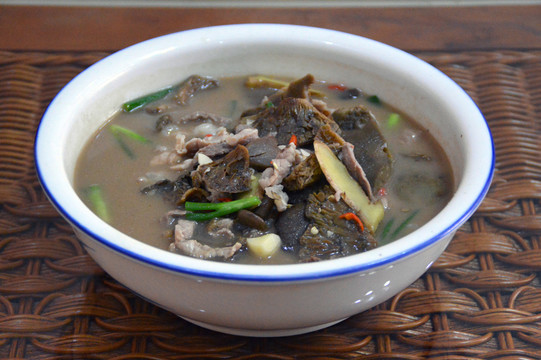 蘑菇 湯