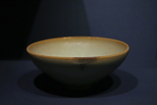 元代鈞窯大瓷碗