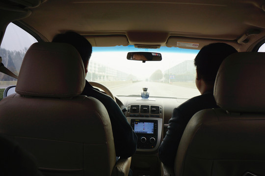 車內(nèi)