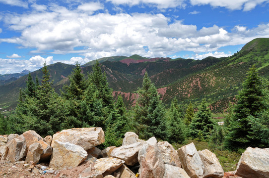 遠(yuǎn)山