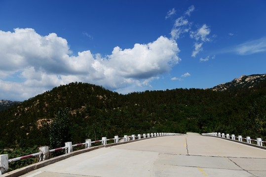 巨峰道路