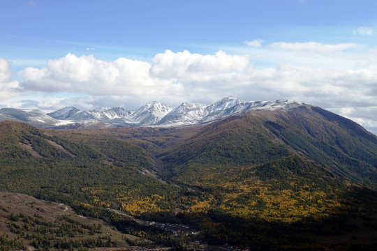 天山