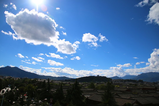 麗江古城上空的藍(lán)天