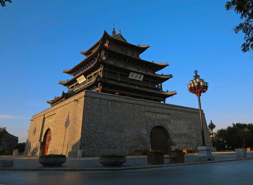 光岳樓