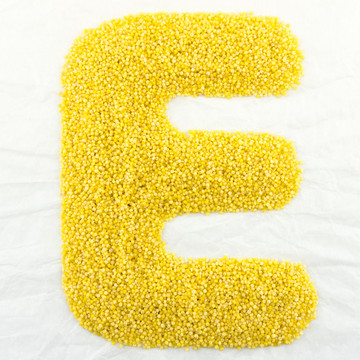 小米 英文字母 大寫(xiě)E