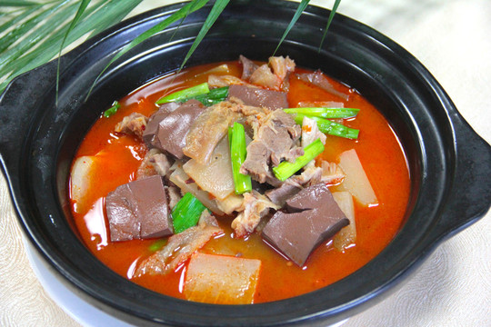 天臺(tái)牛雜煲