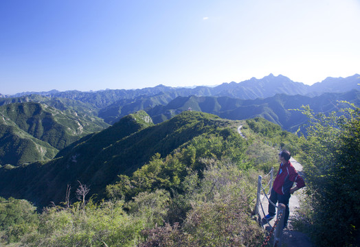 群山