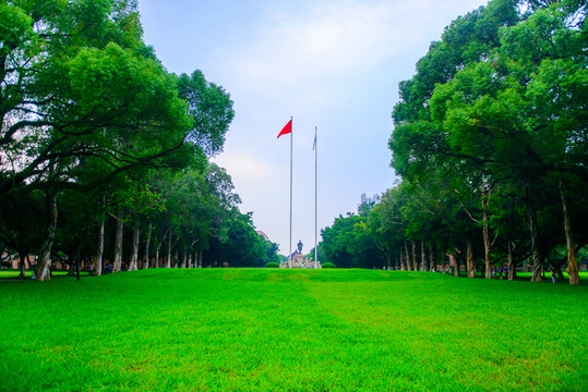 廣州中山大學草坪