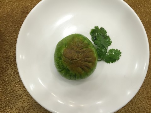 生煎菠菜包