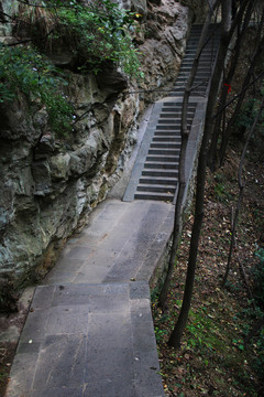 山路
