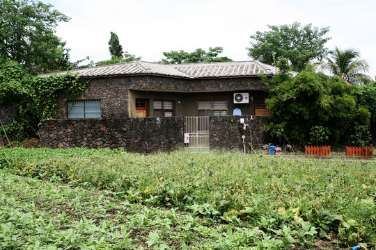 雷瓊火山地質(zhì)公園 民居 火山