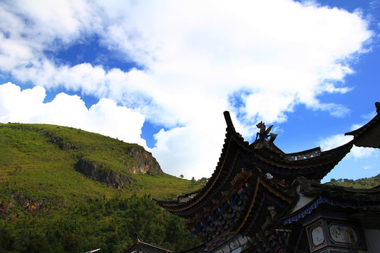 藍(lán)天白云