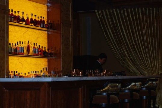 酒吧