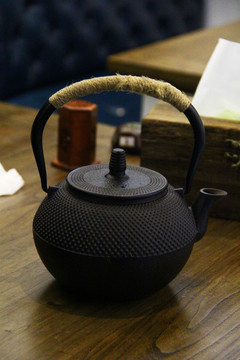 鐵壺