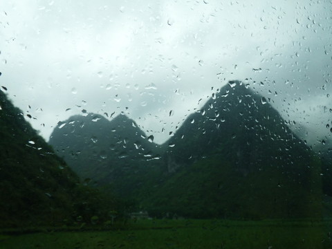 小雨