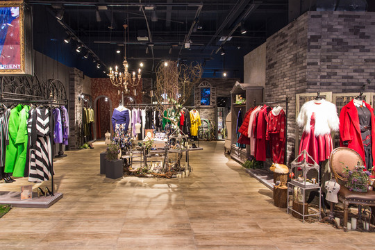 潮流女裝店