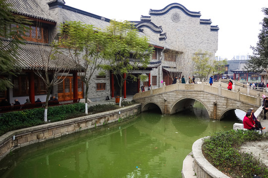 石拱橋