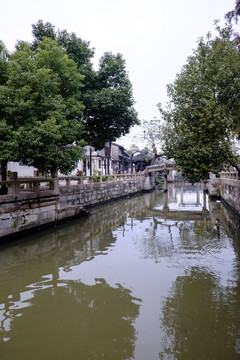 小橋流水