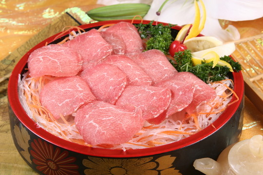 日式刺身牛肉