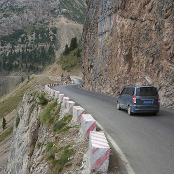 天山公路