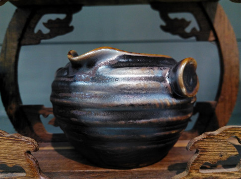 仿古茶壺