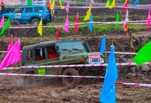 業(yè)余越野車賽