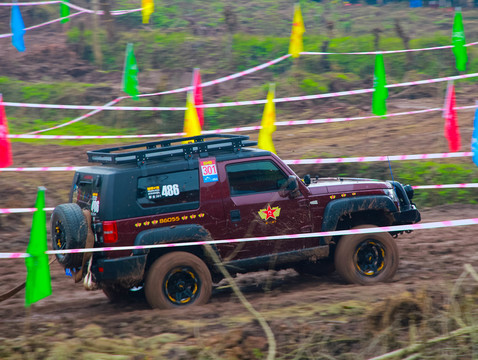 業(yè)余越野車賽