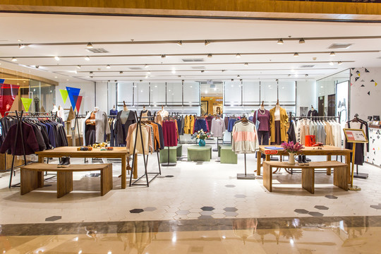 服裝店內(nèi)景