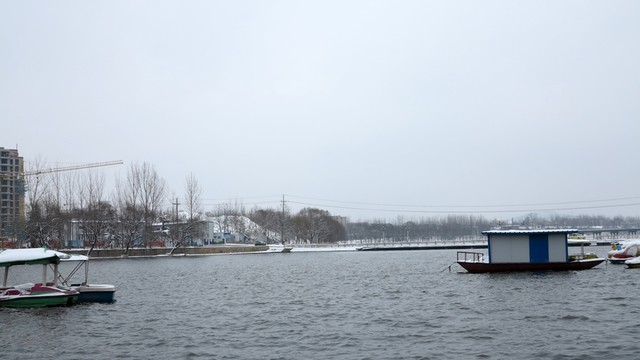 沿河風景