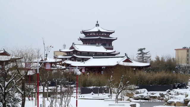 公園雪景 古建筑
