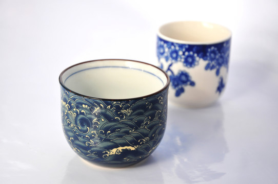 海浪紋茶杯