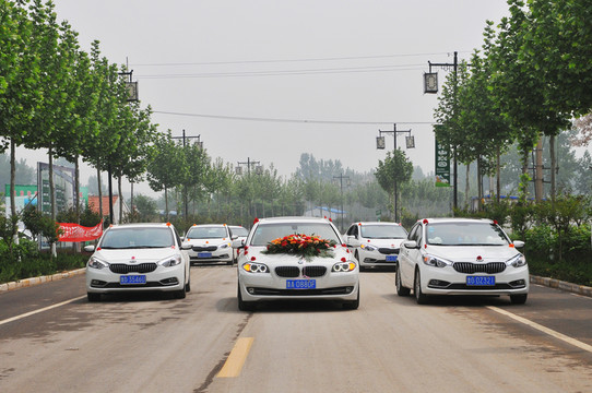 婚車