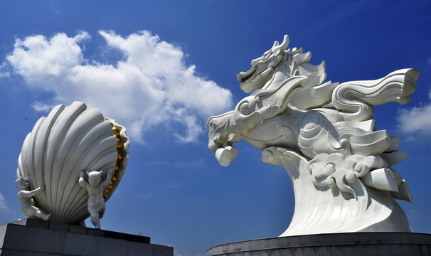 龍馬明珠廣場