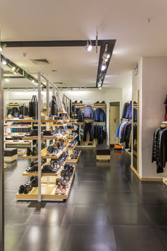 服裝店內(nèi)景