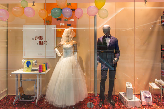 婚紗櫥窗
