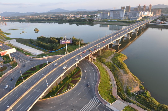江城大橋