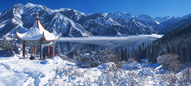 新疆風(fēng)光 天山天池雪景