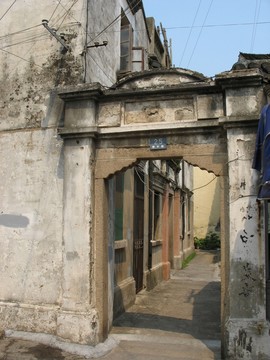 門洞