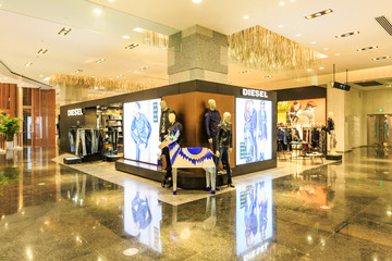 服裝專賣店
