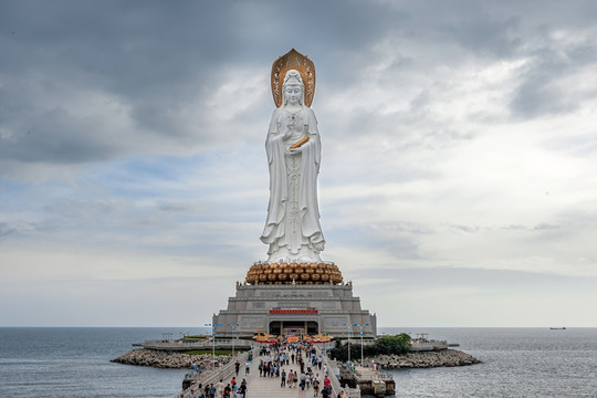 三亞海上觀音